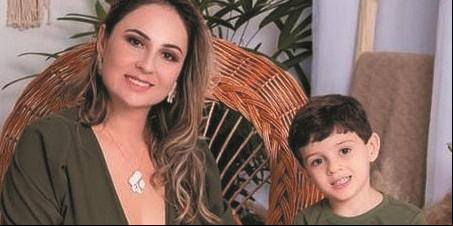Simony se dividia entreBenício e a loja de órios (ARQUIVO PESSOAL)